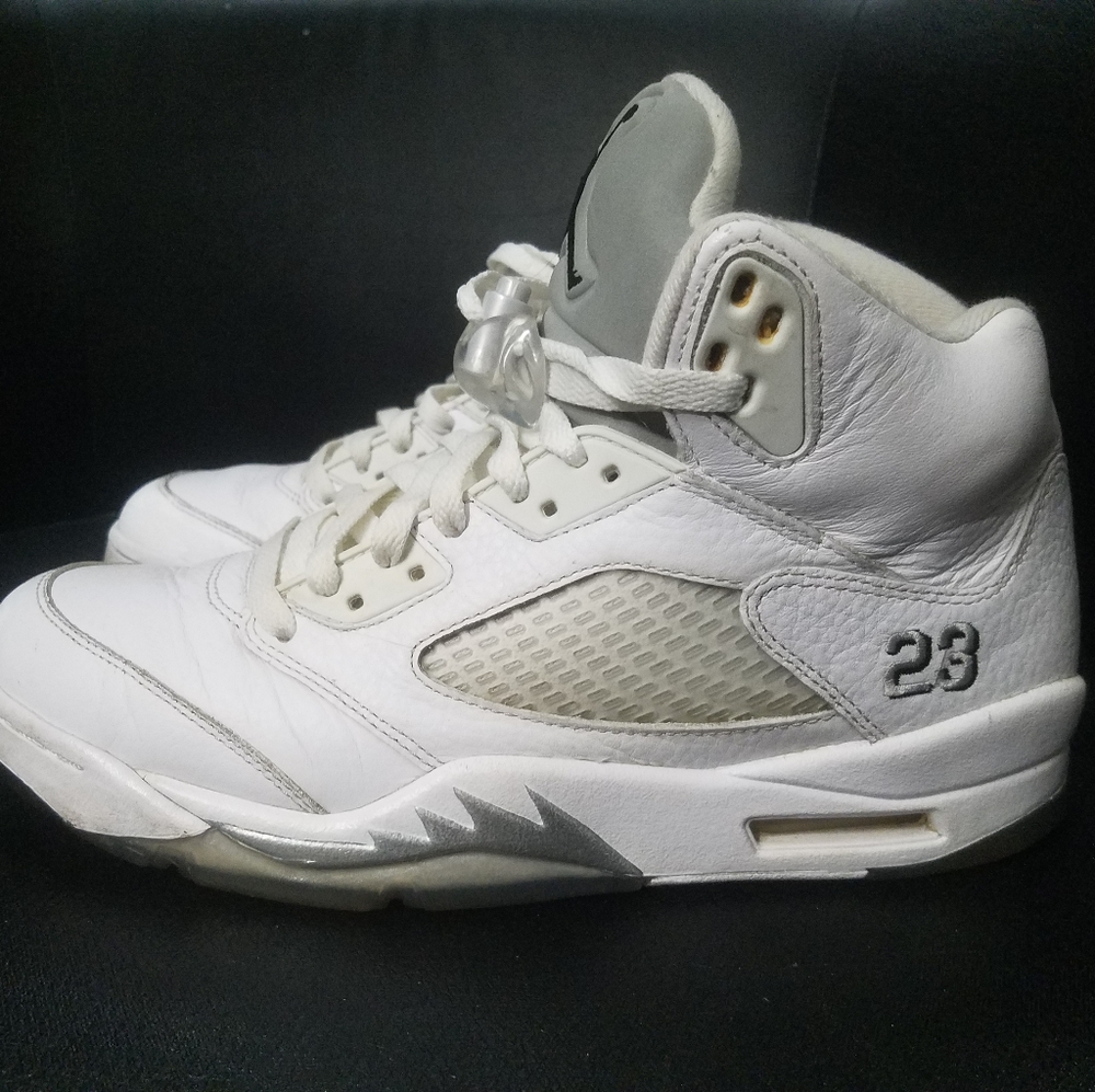 Jordan retro 5 metallic white
